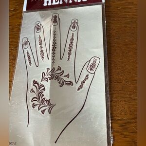 Elegant Henna Temporary Hand Tattoo